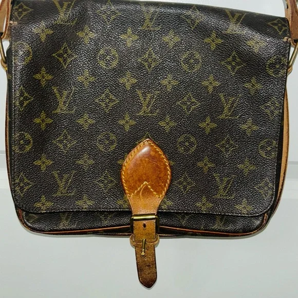 Vintage Louis Vuitton Monogram Crossbody Bag - Picture 2 of 12